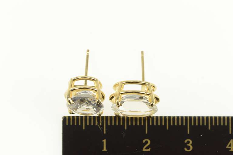 14K Yellow Gold Oval Solitaire Classic Simple Stud Earrings