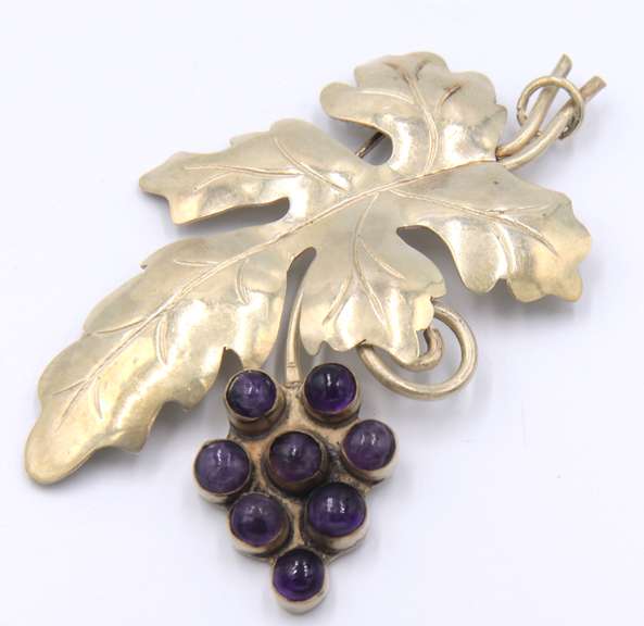 Vinatge Sterling Silver Amethyst Grape Brooch