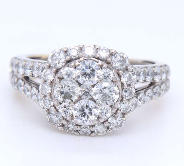 Dazzling White Gold Diamond Cluster Halo Ring