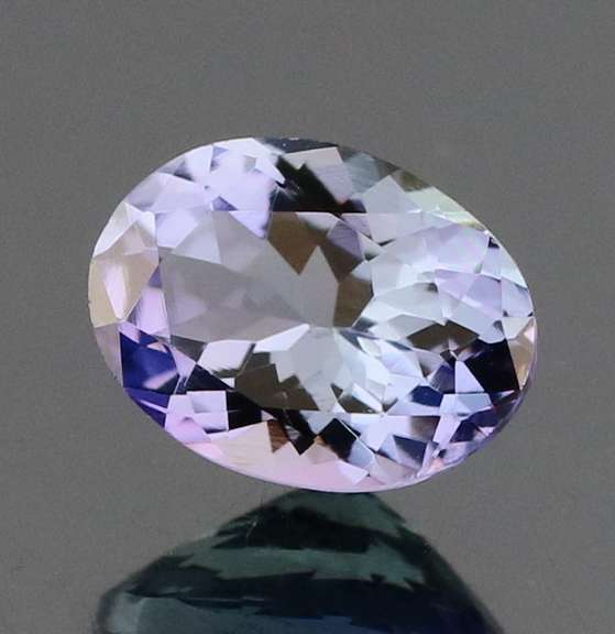 Attention grabbing! 1.12ct unheated Tanzanite