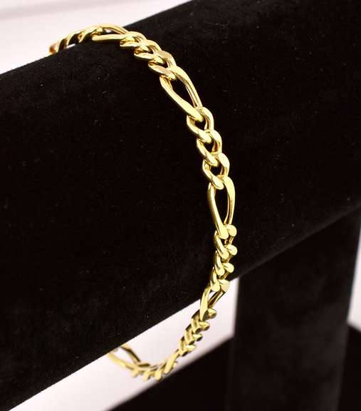 Classic Figaro Bracelet in Yellow Gold