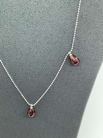 14K WHITE GOLD GARNET STATION NECKLACE