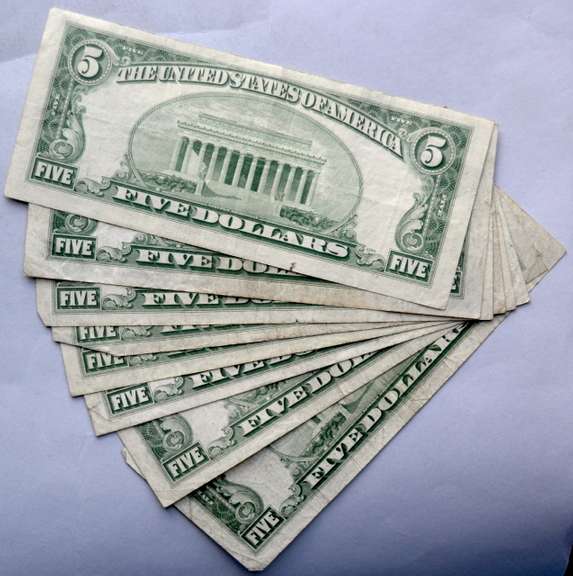 8 Mainly Various 1934 Series $ 5 Silver Certificates