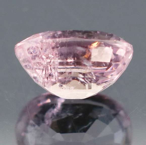 Stunning 1.60ct UNHEATED whisper pink Morganite