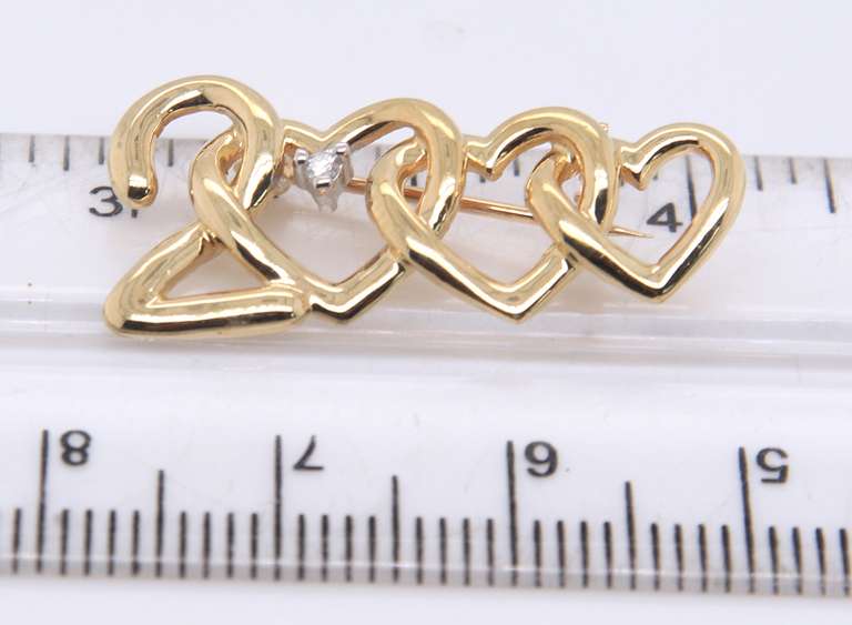 Cute Yellow Gold 2000 Brooch