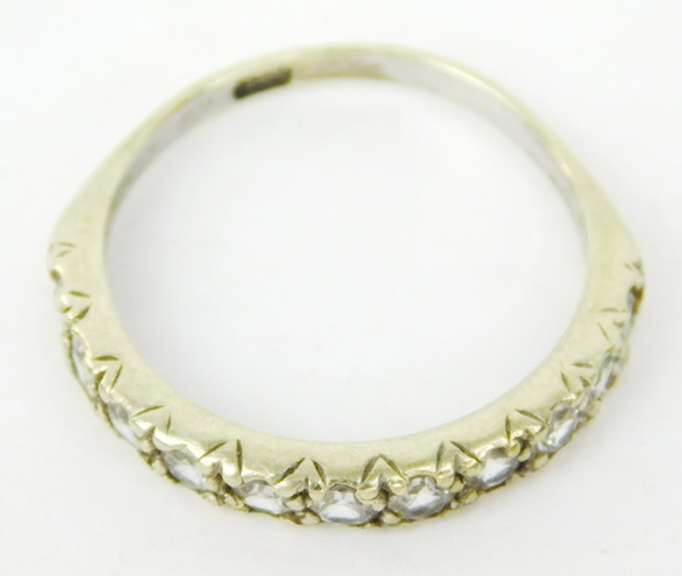 Early 9CT Spinel Band, Size 6