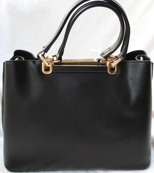 Classical Black Color Designer Style Bag by David Jones-Paris