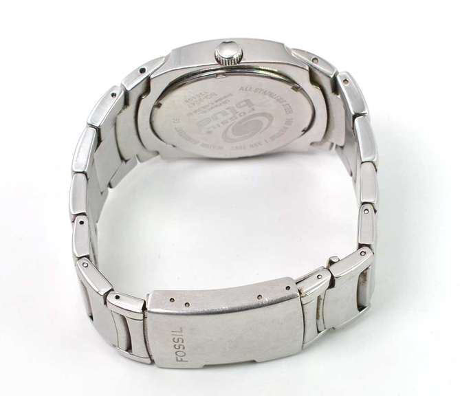 Fossil Blue Triangle Gradient Dial, Pre-Owned.