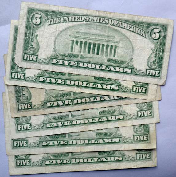 6 $5 Red &Blue Seal Notes