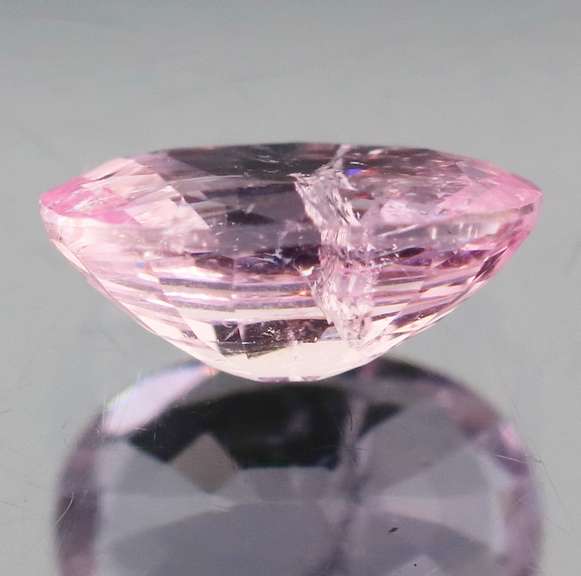 Tremendous 1.85ct UNHEATED platinum pink Morganite