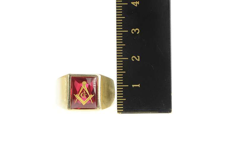 10K Yellow Gold Etched Masonic Compass Square Syn. Ruby Ring