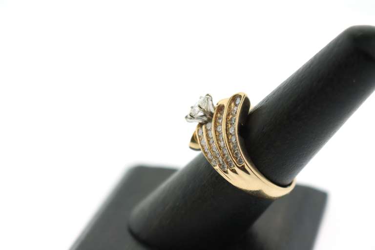 LADIES 14K GOLD AND DIAMOND ENGAGEMENT RING