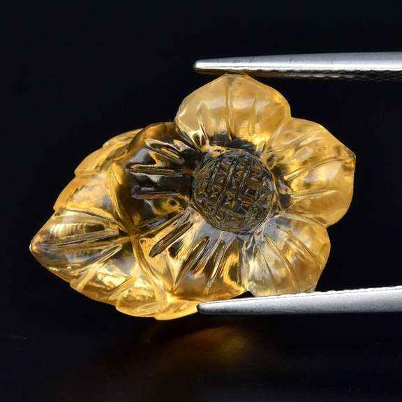 Simply gorgeous 11.19ct Citrine flower carving
