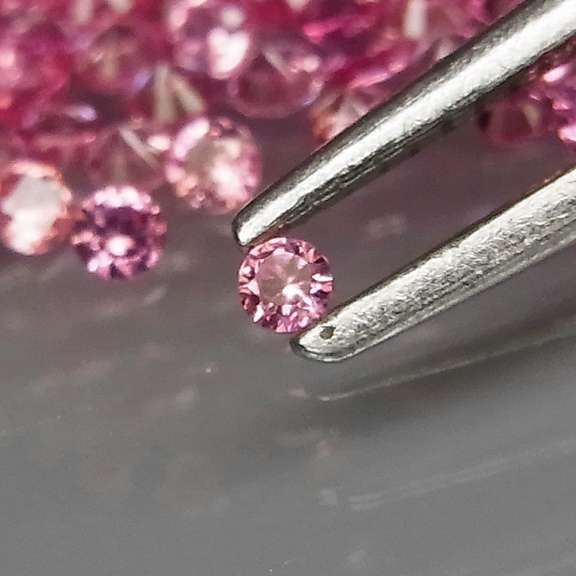 Rare heated only 3.00ct pink Sapphire set