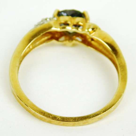 10K Mystic Topaz Heart Ring, Size 9.25