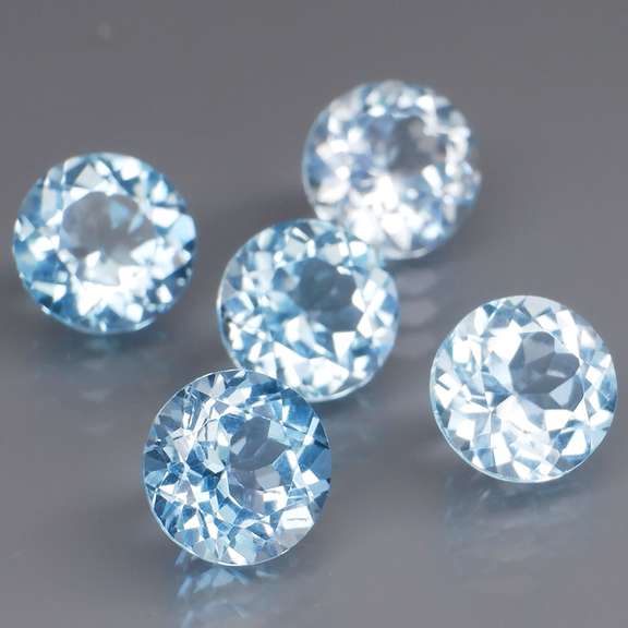 Gorgeous sparkle! 5 piece 11.40ct full fire sky blue Topaz set
