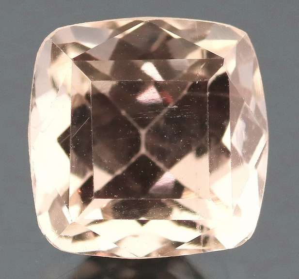 Remarkable 5.33ct high fire platinum pink Kunzite