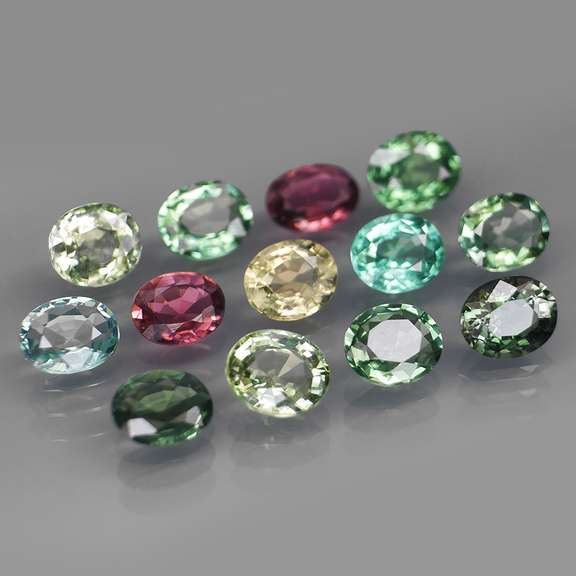 Fancy color! Untreated! 5.78ct VS Tourmaline set