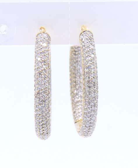 Favorite 18kt Pave Diamond Hoop Earrings