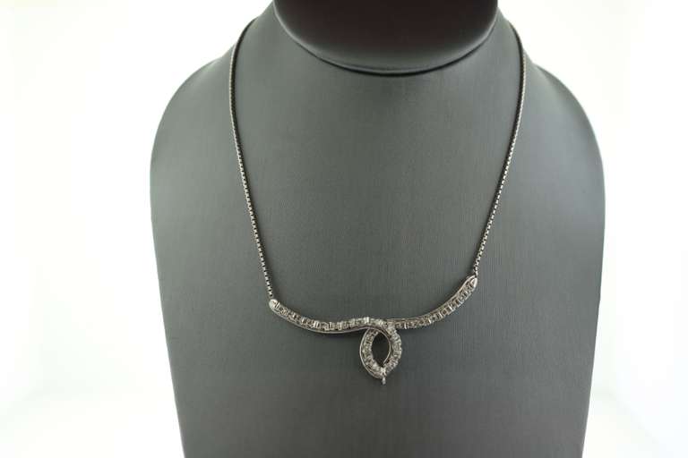 Enchanting Diamond Loop 18k White Gold Lady's Necklace