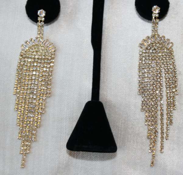 A Very Sexy  Fashion  Design Earrings