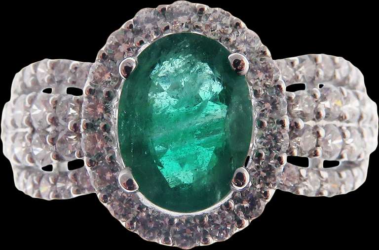 Diamond Studded Pure Emerald Core 18k White Gold Ring
