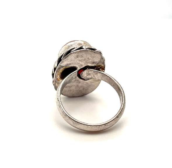 Red Carnelian in Ovular Tibtan Silver Rope Ring