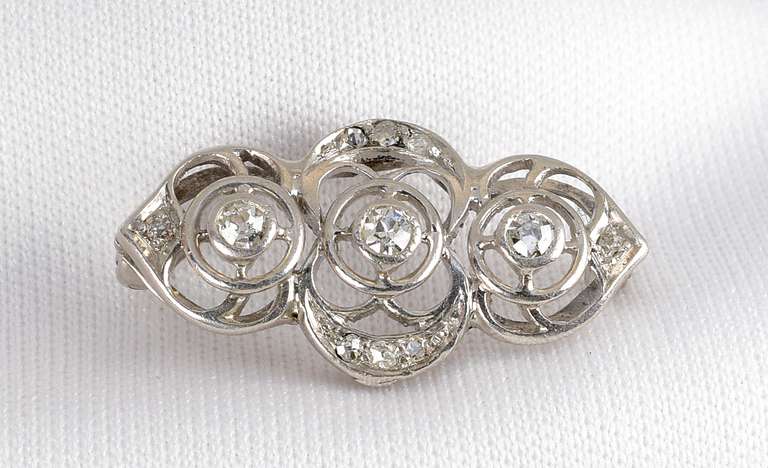 Sweet Platinum Filigree Diamond Pin