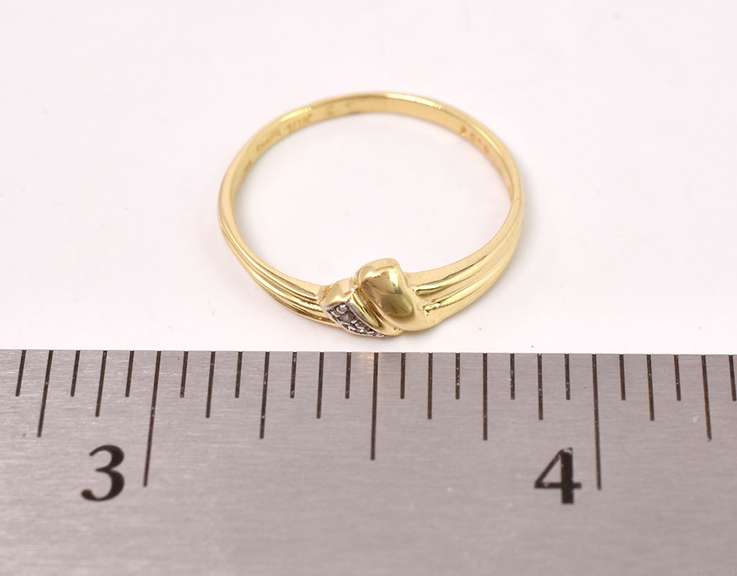Petite Diamond Ring in 18K Yellow Gold