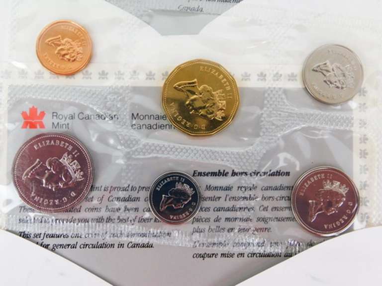 4 Royal Canadian Uncirculated Coin Sets