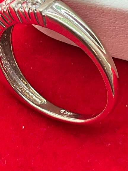 14K WHITE GOLD AND DIAMOND BAND