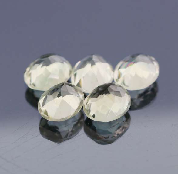 Brilliant 16.77ct natural platinum green Amethyst set