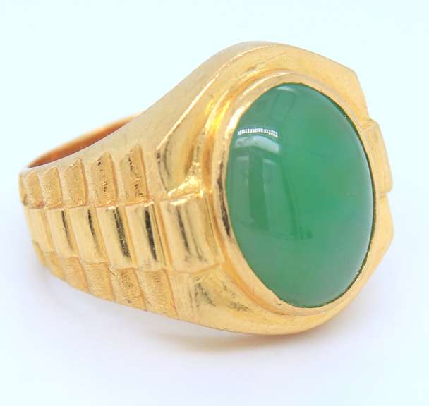 22K JADE RING