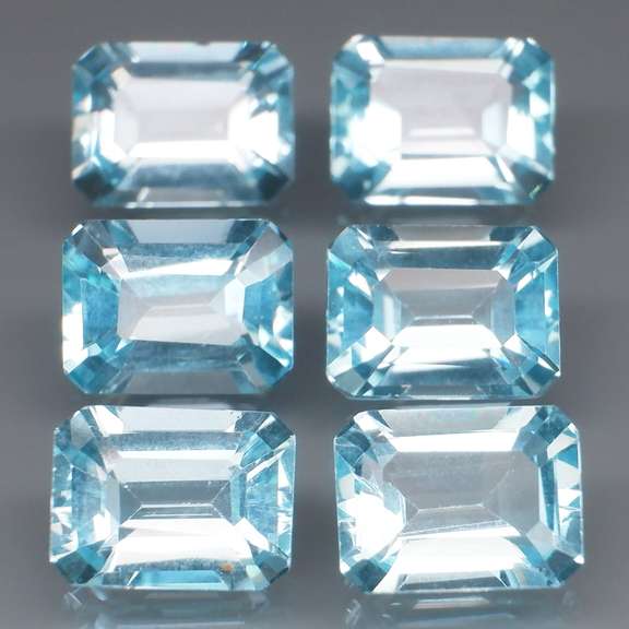 Simply ravishing 10.98ct baby blue Topaz set