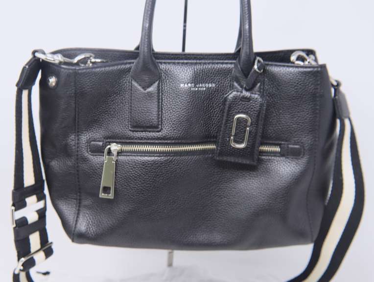 Marc Jacobs Black Leather Shoulder Bag
