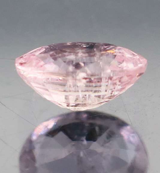Stunning 1ct UNHEATED whisper pink Morganite