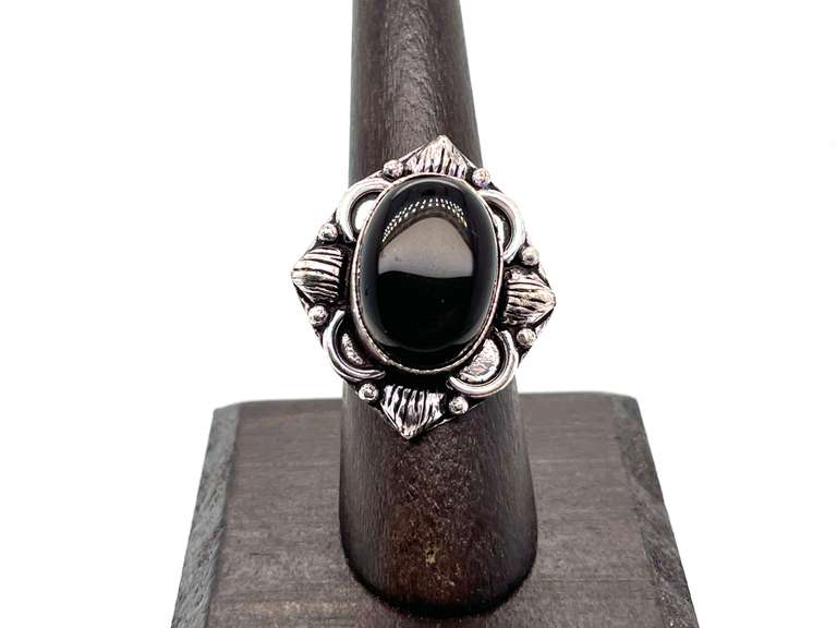 🖤 Beware! 🖤 Oval Black Onyx Tibetan Silver Floral Energy Design Ring