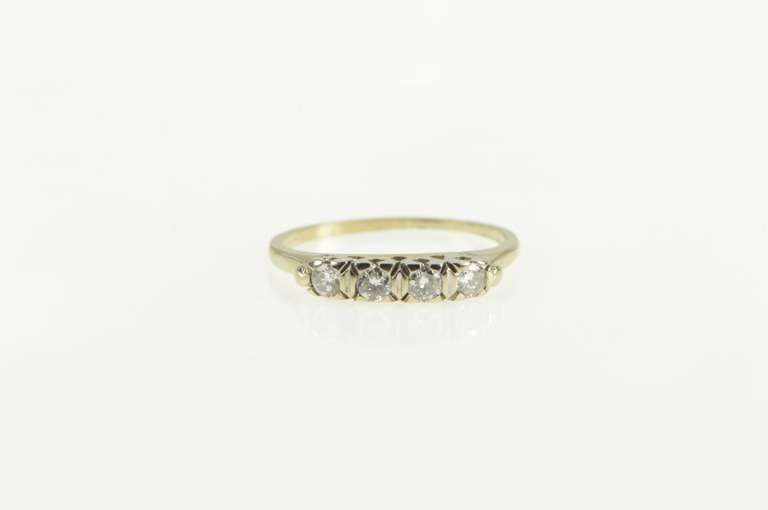 18K Yellow Gold 0.32 Ctw Diamond Classic Wedding Band Ring