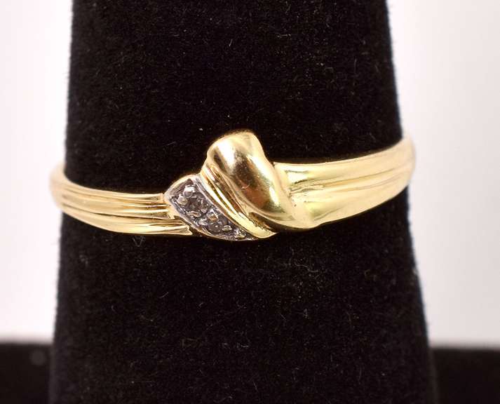 Petite Diamond Ring in 18K Yellow Gold