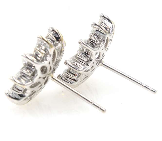 Odelia 2.60ctw Marquise and Pave Diamond Flower