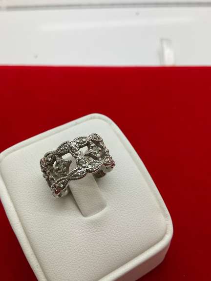 18K WHITE ANNIVERSARY/ETERNITY DIAMOND  BAND