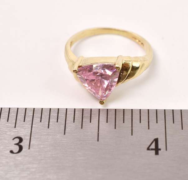 Tasteful Pink CZ Ring in Yellow Gold