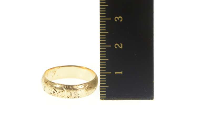 14K Yellow Gold 1940's Elaborate Etched Leaf Wedding Band Ring