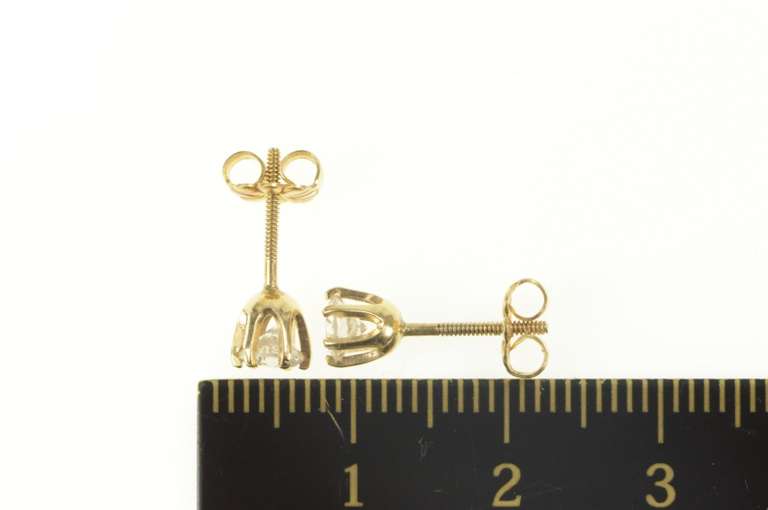 14K Yellow Gold 0.57 Ctw Diamond Solitaire Classic Stud Earrings