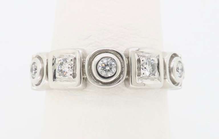 18k Geometric Diamond Ring