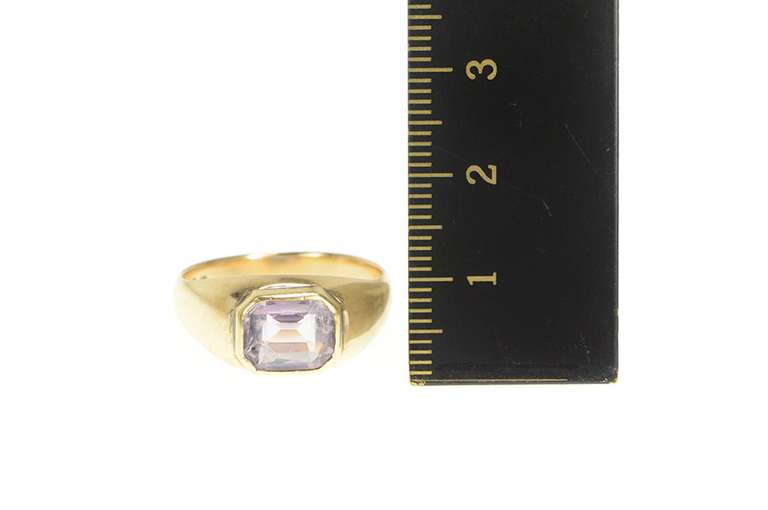 10K Yellow Gold Emerald Cut Amethyst Solitaire Classic Retro Ring
