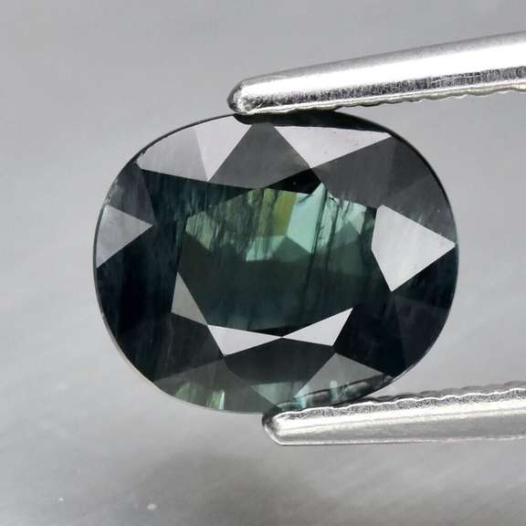 Heated only! Australian! 1.40ct blue green Sapphire