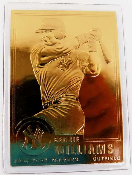 Bernie Williams 22KT Gold Foil Baseball Card