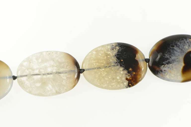 Sterling Silver Oval Agate Stone Hook Loop Statement Necklace