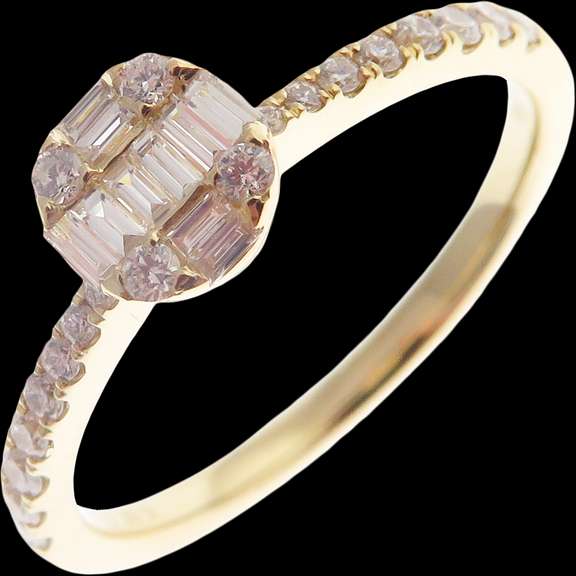Splendid 18kt Yellow Gold Diamond Ring